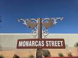3600 Monarcas Street - Photo 3