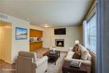 1316 Capri Drive - Photo 3