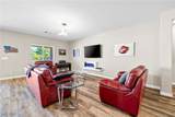 994 River Garden Court - Photo 32