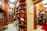 2747 Paradise Road - Photo 26