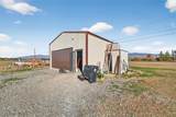 821 Happy Lane - Photo 40