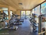 5062 Rainbow Boulevard - Photo 12