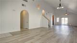 8136 Woodland Prairie Avenue - Photo 11