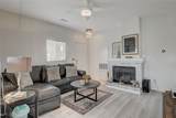 1401 Red Crest Lane - Photo 4
