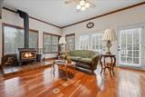 239 Crestview Drive - Photo 3
