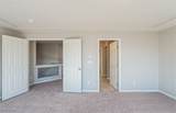 6042 Crown Palms Avenue - Photo 15