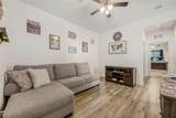 828 Grand Country Avenue - Photo 27