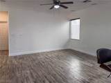 9156 Weeping Hollow Avenue - Photo 10