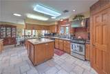 8020 La Cienega Street - Photo 15