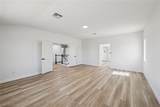 977 Courtney Valley Street - Photo 33