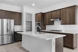 557 Comodo Street - Photo 11