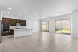 557 Comodo Street - Photo 8