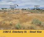 1580 Elderberry Street - Photo 2