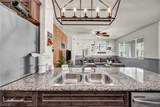 7018 Spicy Merlot Street - Photo 14