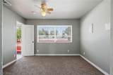 702 Greenbriar Townhouse Way - Photo 15