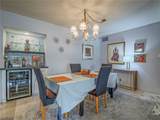 730 Royal Crest - Photo 4