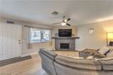 925 Rockview Drive - Photo 5