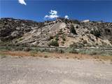  010-660-02 - Photo 2