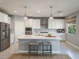 2926 Tremont Avenue - Photo 5