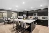 145 Rohan Crest Avenue - Photo 2