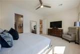 11843 Grassy Plain Avenue - Photo 18