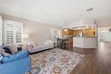 9416 Grenville Avenue - Photo 10