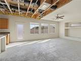709 Claxton Avenue - Photo 9