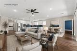 2555 Hampton Road - Photo 2