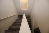 7537 Redwood Point Street - Photo 15