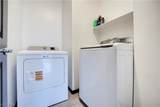 942 Twincrest Avenue - Photo 17