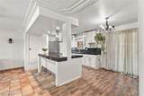 2828 Willoughby Avenue - Photo 4