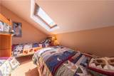 390 300 S - Photo 43