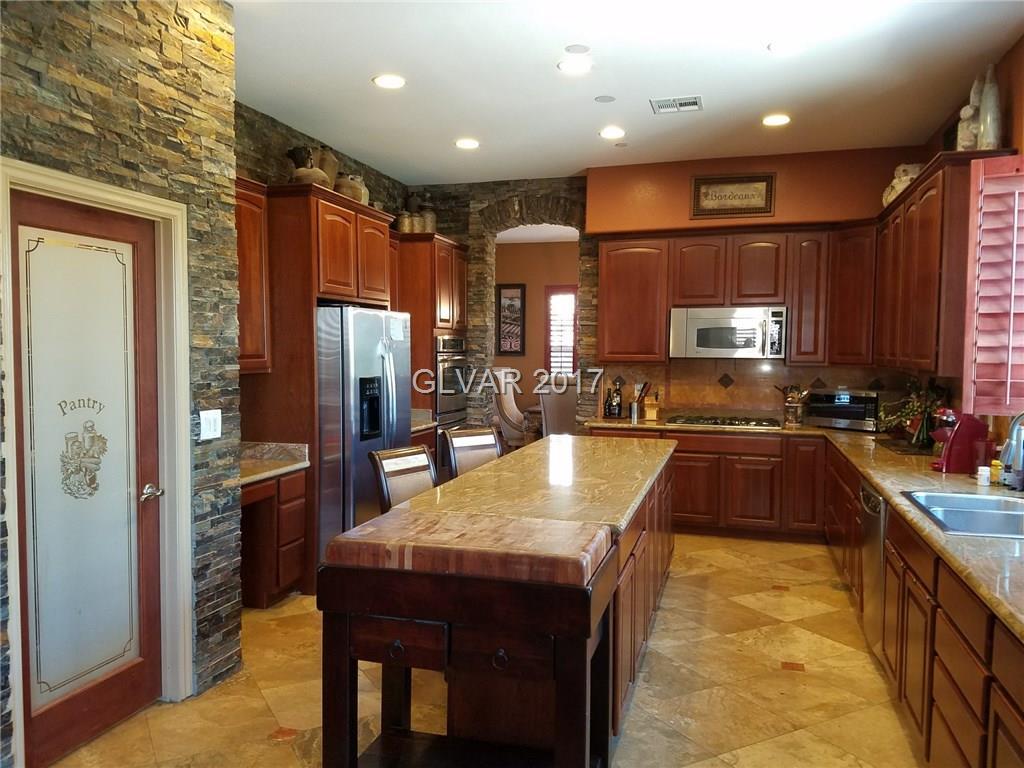 7044 Manzanares - Photo 1