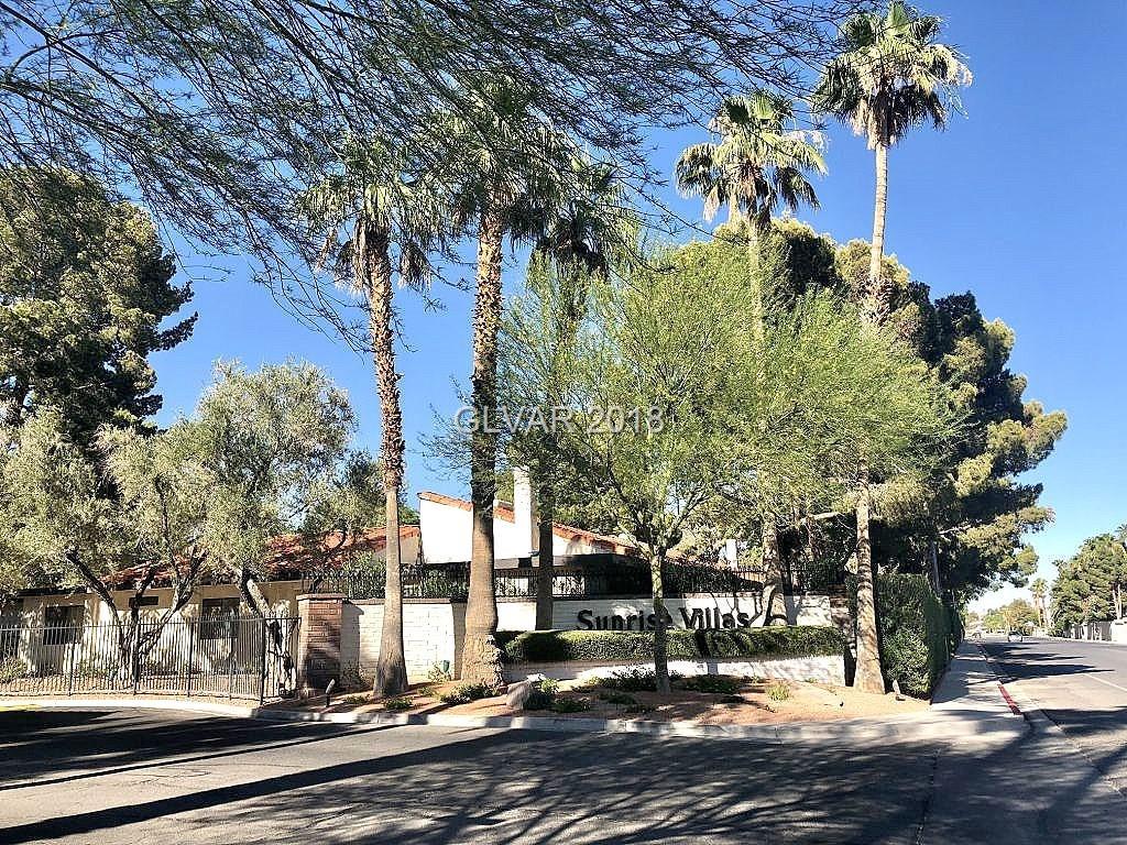 2489 Palmera - Photo 1