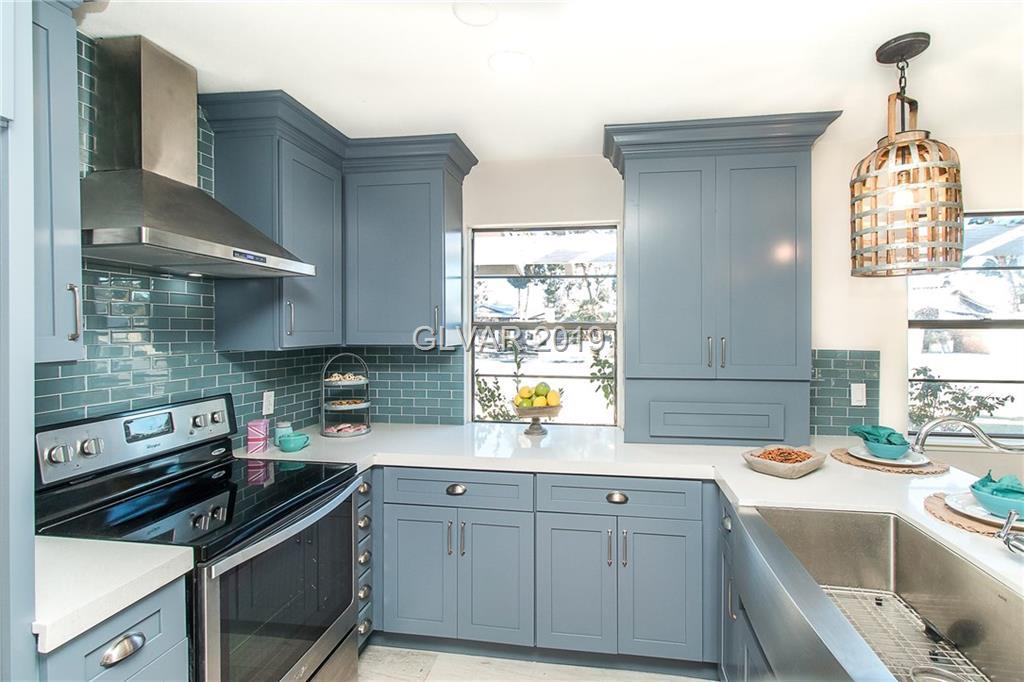 2405 La Estrella - Photo 1