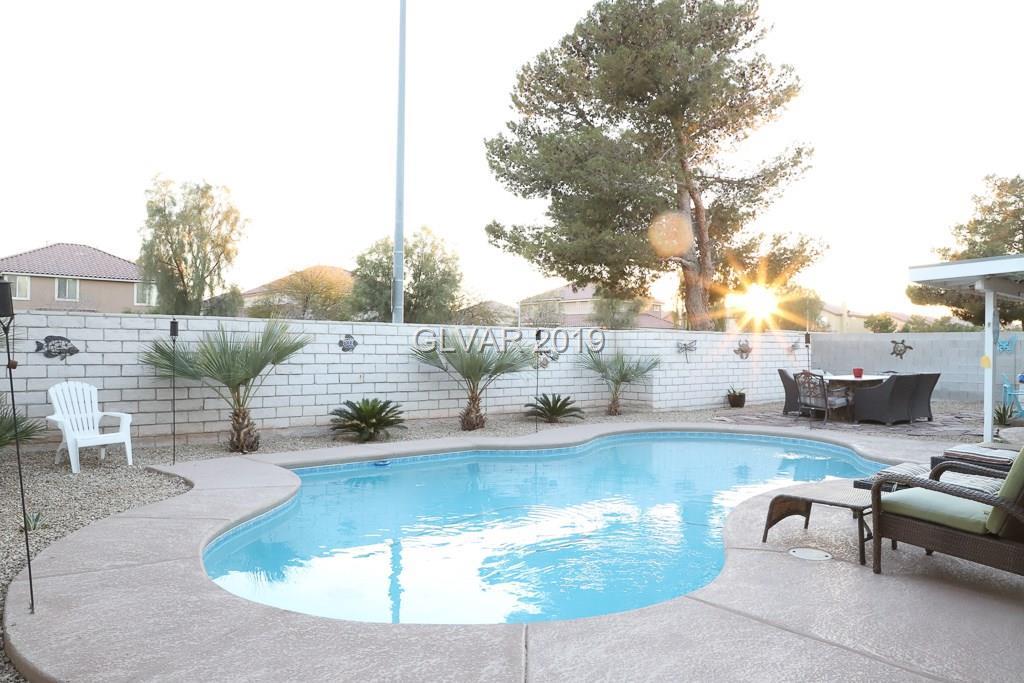 1727 Heather Oaks - Photo 1