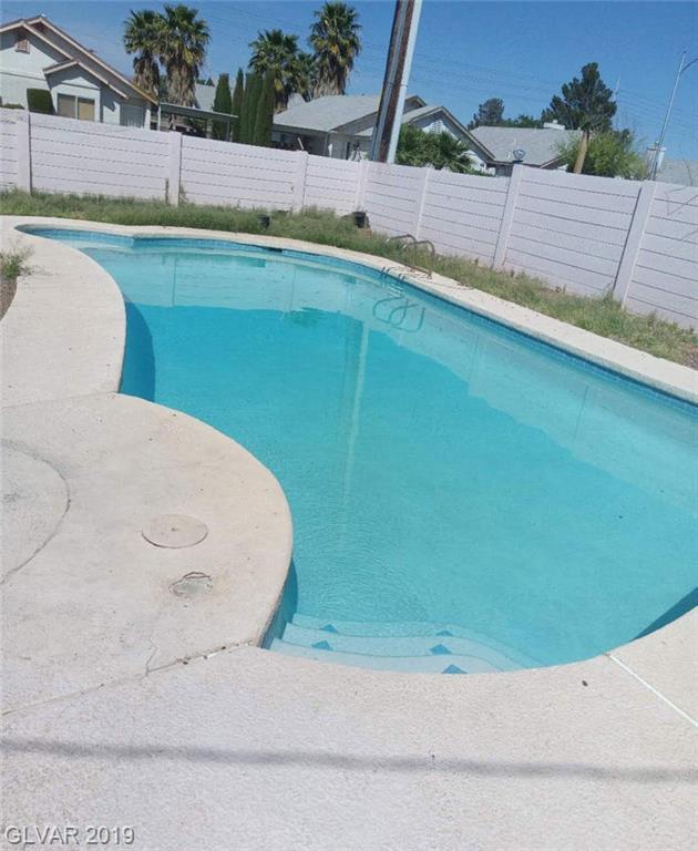 4628 Sawyer - Photo 1