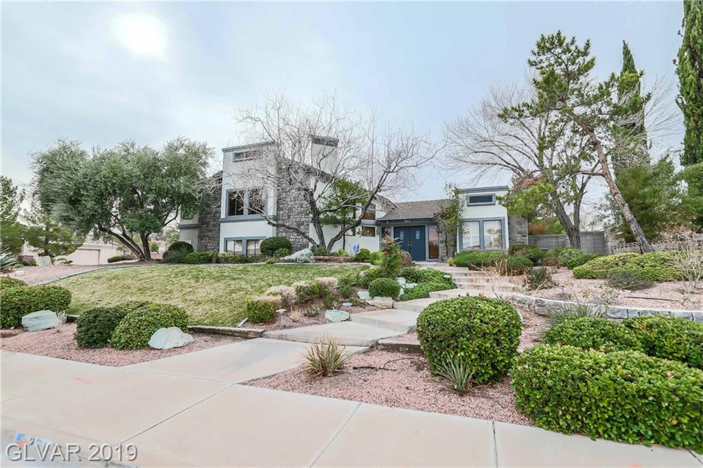 291 Country Club - Photo 1