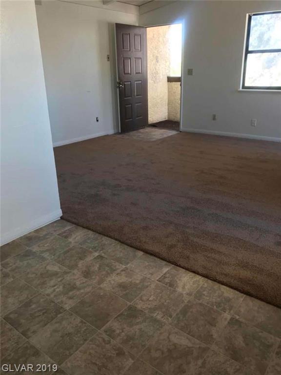 6157 Oakey - Photo 1