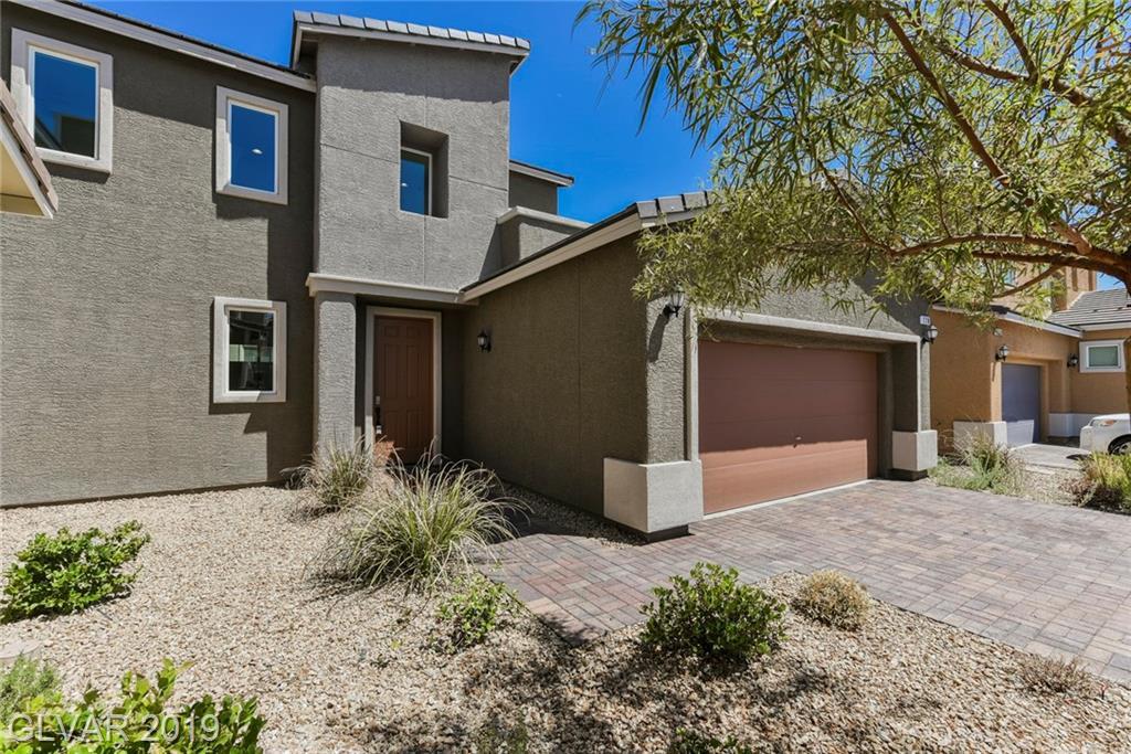 220 Heathrow Lake - Photo 1