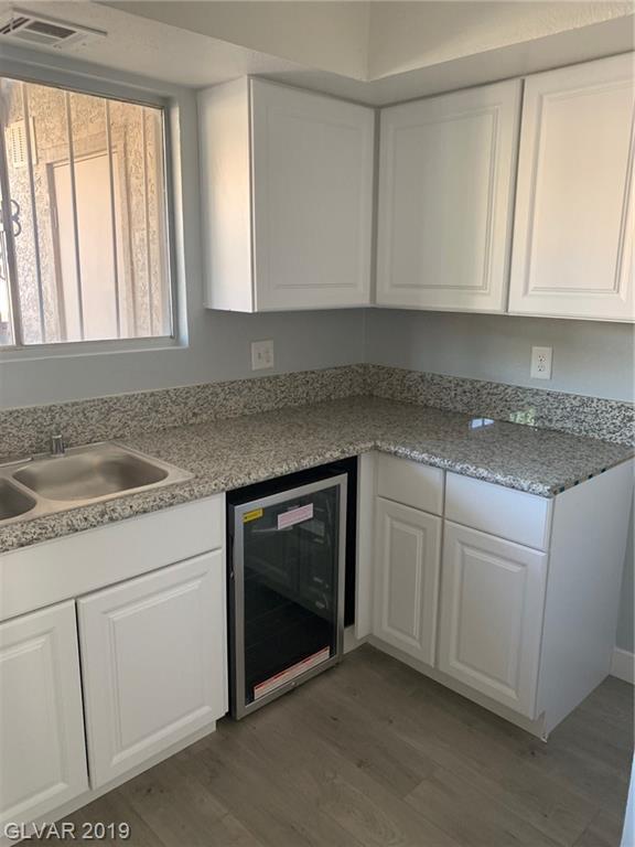 3833 Fitzpatrick - Photo 1