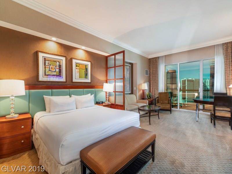 135 Harmon Avenue - Photo 1