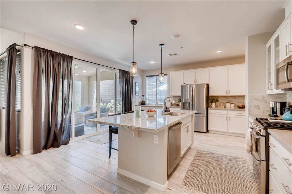 816 Piermont - Photo 1