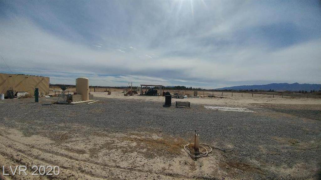 5330 Golden Valley - Photo 1