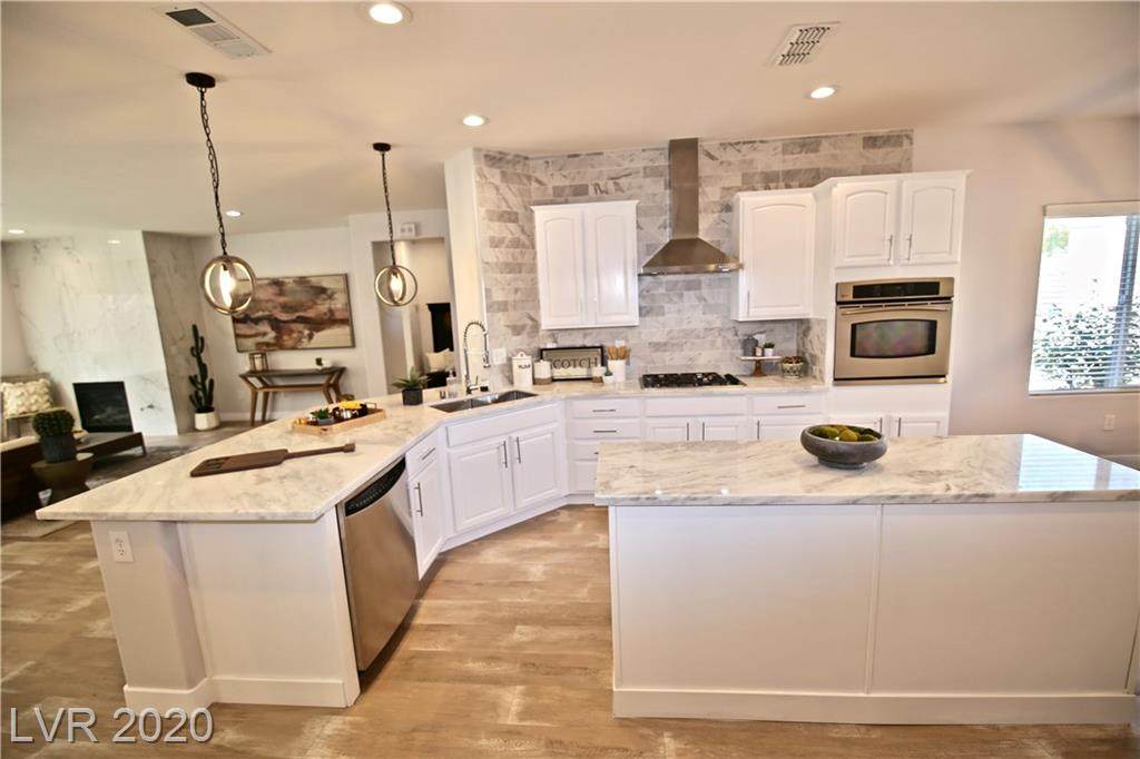 2236 Waterton Rivers Drive - Photo 1