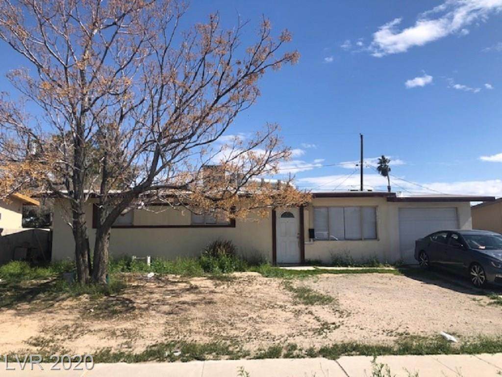 2724 Webster - Photo 1