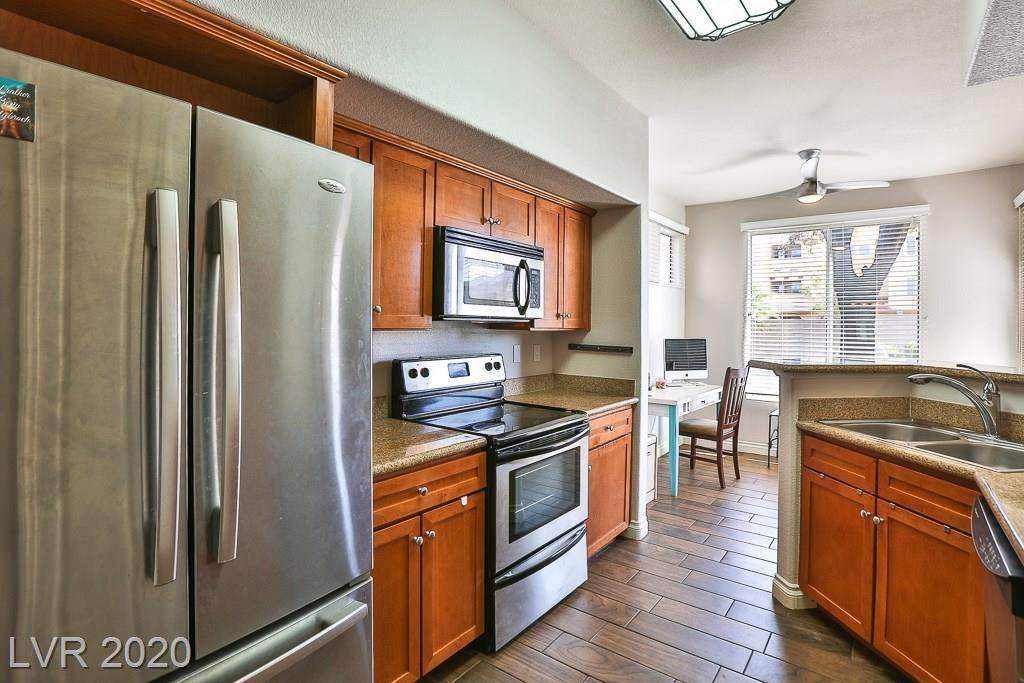 4400 Jones - Photo 1