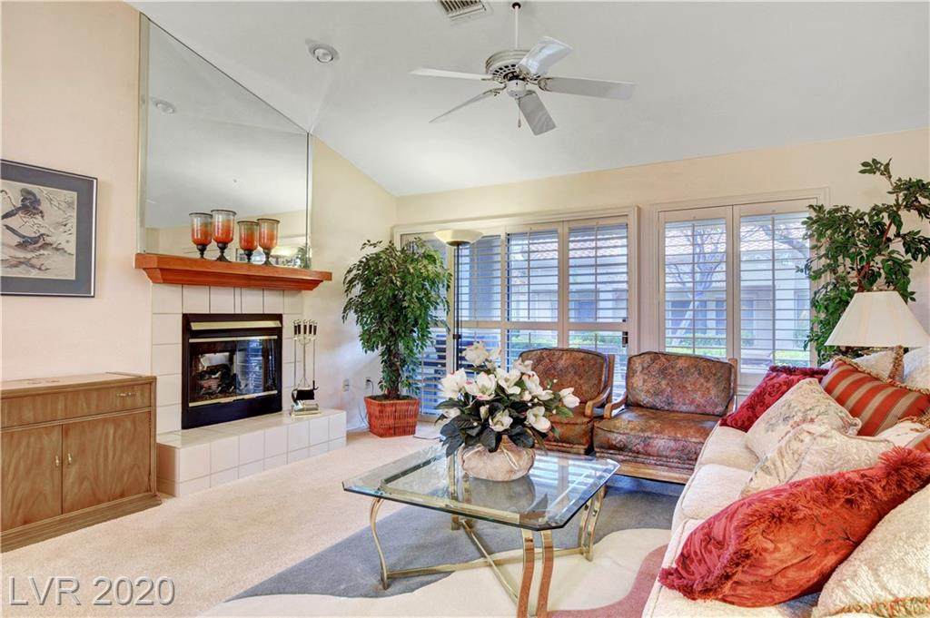 9028 Villa Ridge - Photo 1