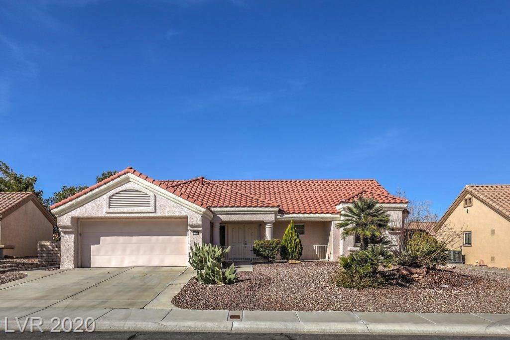 8508 Glenmore - Photo 1