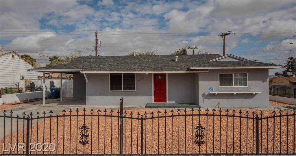 1829 Hassett - Photo 1